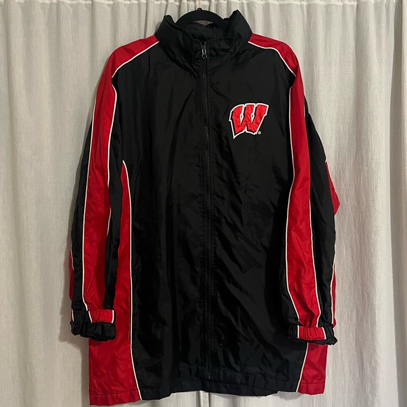 University of Wisconsin rain jacket - Picture 2 of 5